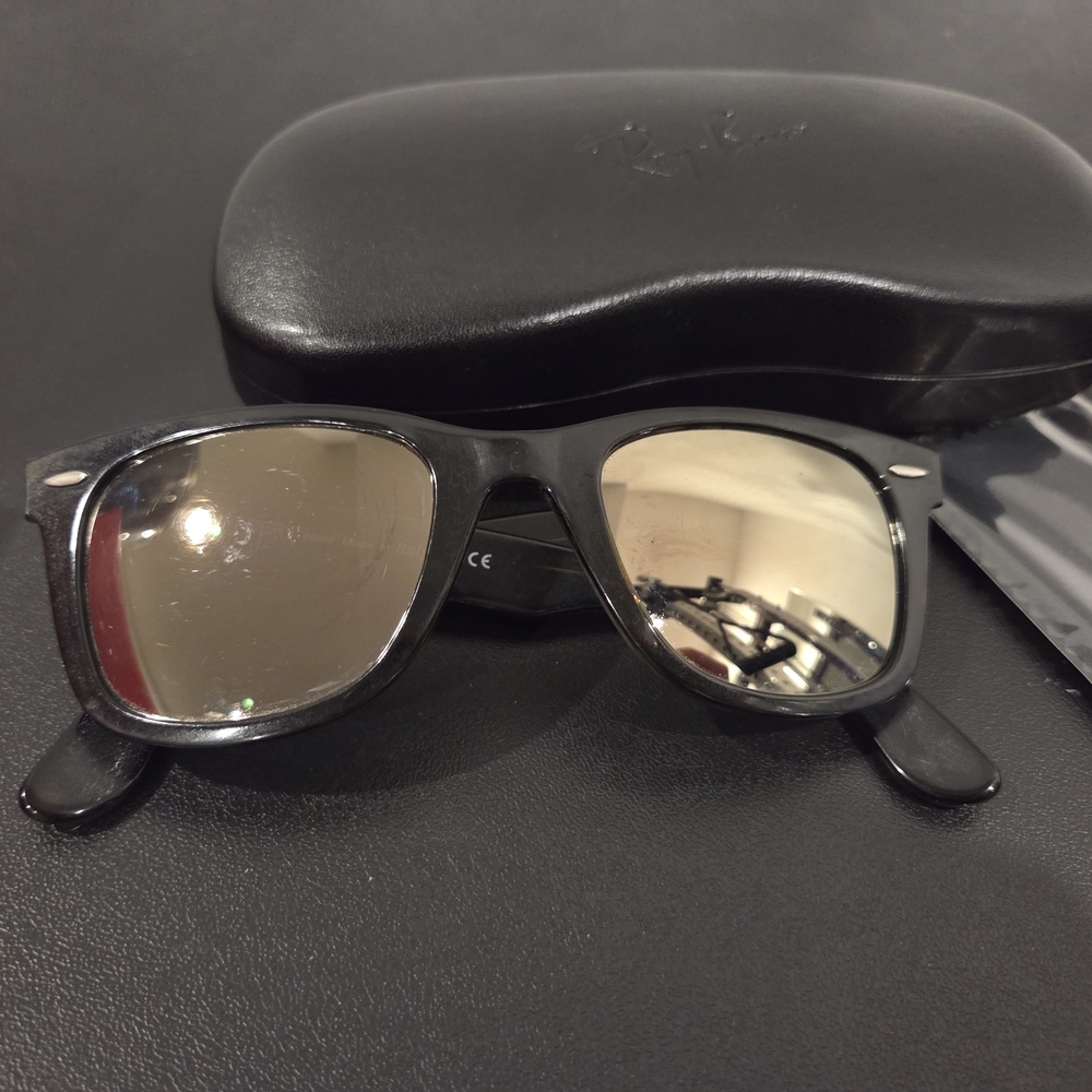 Ray-Ban Black Sunglasses with POLARIZED Lenses
